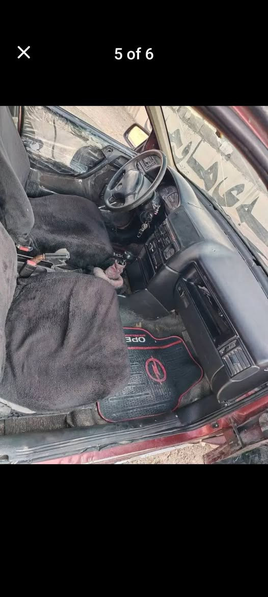 ڤیکترا ئۆپڵ مۆدێل 92گێر ومەکینەی بەشەرت سەیارەکە داعمی قوڕسی نیە ڕەقەم هەولێرە خاوەن سەنەوی لە ئەوروپایە موشتەریت تەلەفۆن بکە *********** شربازهير, السليمانية
