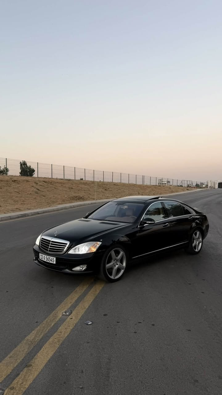 Mercedes Benz S500 لارج vip

‎اخوان السيارة استلام شركة مارسيدس ابو ظبي

انا المالك الثاني للسيارة ومخزنة عندي
ممشاها 85,000km 
........................................

‎‏‎سياره فول مواصفات 

‎(فقط بيها باب خلف السائق مبدل واماكن تكحيل بسيطه)

موديل: 2008

‎المواصفات:

‎ ابواب شفط

‎ كاميرة خلفية 

‎حساسات امامي و خلفي 

‎صندوق كهرباء شفط 

‎باب لارج (رئاسي)

‎بردات (5)

‎ناظور ليلي 

‎ بانوراما

‎بريك بصمه

‎رادارت امامي جوانب 

‎کشنات تدفئة وتبريد و خزن 
 
‎4 كشنات كهرباء 

‎5 ابواب بصمه

‎سي دي جنجر ٦ اقراص و ديفيدي

‎ ويل و تایرات اصلي

‎مكينة (. 8 سلندر المرغوب)

‎كشنات دينمك (متحركة)

‎تحديد سرعة و لمت سرعة

‎ لايتات زينون  بك لايت ليد

‎لايتات دوارة تتحرك مع السيارة عند استدارته 

‎دبلات كهربائي حسب رغبه تريد سيارة عالية و ناصيه 

‎حزام سلامة (سحب) اوتوماتيكي

‎و بعد كثيير من المواصفات المامذكورة.

‎‏رقم نينوى و سنويه جديدة بأسمي 

مكاني الموصل الايسر حي الرفاق  __   
***********
