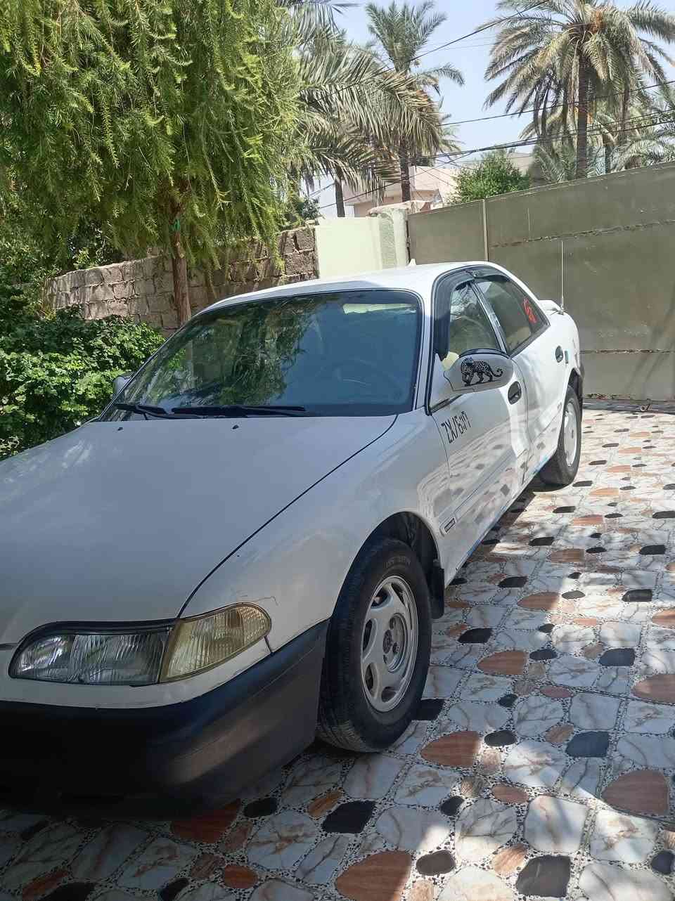 سياره سوناتا موديل 1994سياره حلوه مكينه وكير خير من الله، تبريد تدفئه شغال، الجام كله شغال، كهربائياتها خير من الله،السياره تصرف بانزين بل 10كيلوات لتر واحد يعني ماتصرف بانزين التفويله 600كيلو،دايمنو سلف شادلها مال حاويه جديدات كلش  السياره بسمي سنويتها لل2027. السياره بيها نواقص بسيطه كلش اني حسبتهن يكلفن 350الف بس مالي خلك اشتغلها
سياره سوناتا موديل 1994سياره حلوه مكينه وكير خير من الله، تبريد تدفئه شغال، الجام كله شغال، كهربائياتها خير من الله،السياره تصرف بانزين بل 10كيلوات لتر واحد يعني ماتصرف بانزين التفويله 600كيلو،دايمنو سلف شادلها مال حاويه جديدات كلش  السياره بسمي سنويتها لل2027. السياره بيها نواقص بسيطه كلش اني حسبتهن يكلفن 350الف بس مالي خلك اشتغلها. 
هاي الخياسات شبر ب شبر بلدوسات +صبغ دعاميتها جديدات ماصار سبوع من شديتهن. وهي موضحه بل صور، مكان السياره ديالى ابو صيدا 

السياره معروضه ب48 وبيها مجال للشاري 

للتواصل على رقم *********** بي واتساب
