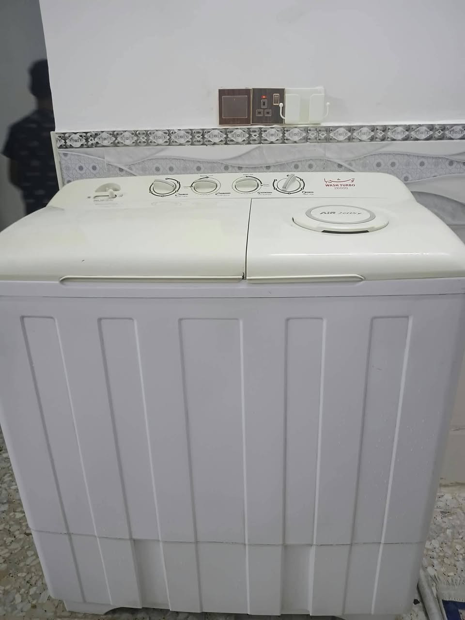 توشيبا • ياباني • يغسل وينشف بطانيه