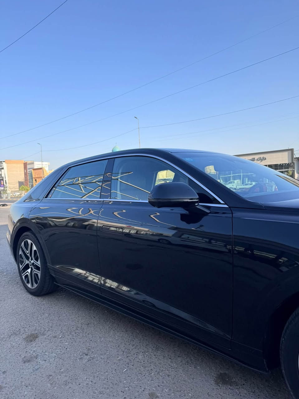 ازيرا 2023
السلام عليكم
 ازيرا الشكل الجديد موديل Vip 2023 
اعلى مواصفاات مواصفات خاصه فول وراد كوري هايبرد + بانزين 
محرك 1600 توربو 
المواصفات فول واحد ع واحد
ماشية 48 الف كيلو 
جنطة كهرباء
كلشي لمس
الكشنات جلد دشبول جلد لونين 
مساج ب كشنات
٣شاشات فول تحكم + شفتات ستيرن
 واتو بارك مري قلاب نقطه عمياء كامره محيطيه
كهرباء فول تحكم كهرباء ستيرن كهرباء 
 الكشنات حار بارد
6 كاميرات حساسات امامية خلفية رادارت امامية وخلفي تشغيل عن بعد تتقدم وترجع بالريمونت 
 وبردة خلفية  كهرباء وبعد هواي ما ينعدن
المواصفات من الاخير السياره ماكو شي ما بيهة
حادث  جاملغين امامي   + بنيد 
تخم تايرات جديد 
الصدر مال وكاله 
السونار  موجود 
السياره مكينه كير ع شرط +ربع ما ذب عليهة جاهزة ع اخر حبايه

 السعر: 200 قفل  

سيارة نضيفة كلش 
مكان السياره  النجف 
للاستفسار الاتصال ***********  موجود واتساب 
مداور ثاني يوم
