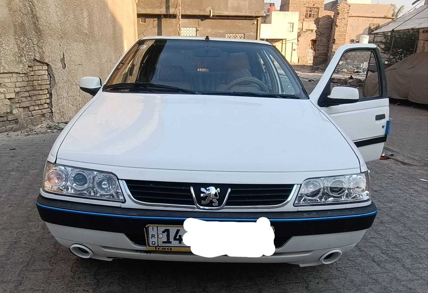 بيجو  مديل 2014 

السعر 42 ورقة وبيه مجال بسيط ، السنوية صارلها 5 اشهر من منتهيه راعيها موجود يمي ويريد شرط التحويل اذا مو تحويل لا تراسل ولا تتصل ، رقم انكليزي غرامات ماعليها ، كير ومكينة شرط تفحص اذا بيه شي لا تاخذها وين تريد توديها يافيتر اروح وياك وبخدمتك لأن سيارة واثق منها والحمد لله، تبريدها شغال ثلج كهربائيات شغاله ، سبير وياها ، مسجل شغال بلوتوث ، وكدامكم بالصور السيارة حلوة وتجي وتشوف بعينك وافحص  والله يوفق ويرزق الياخذها 

مامتواجد على البرنامج فقط واتساب وعلى الشريحة وهذا رقمي ***********
