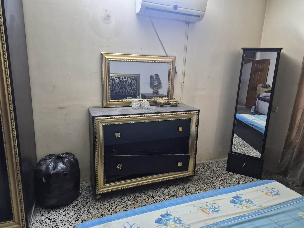 بغداد القاهره • بليارد