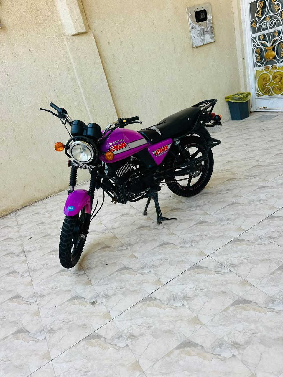 للبيع مديل عشرين سكنر دراجه برغي ماعايزه
