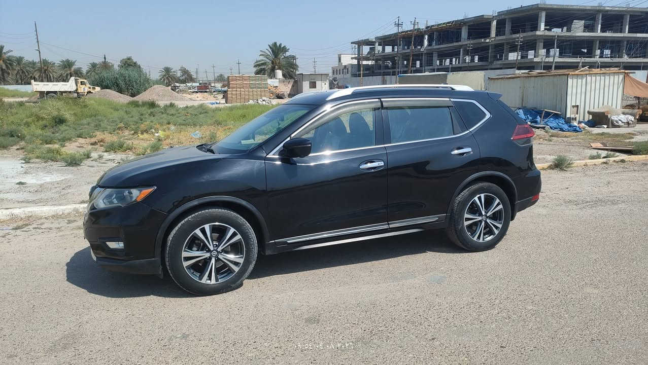 السلام عليكم

نيسان روج 2020SL

مواصفات 1/1 عدا الفتحة 

المحرك: 4 سلندر – 2500cc

المواصفات:

• فول مواصفات عدا البانوراما

• تحكم ستيرن

• مثبت سرعة

• شاشة وسطية كبيرة تدعم CD + Apple Car Play

• نظام قيادة ايكو + سبورت + نورمال

• مقاعد جلد هيتر وتحكم كهربائي بمقعد السائق الصدر ايضا

• بصمة تشغيل + بصمة أبواب

• تشغيل عن بعد

• صندوق كهربائي شفت 

• حساس قدم لفتح الصندوق

• كاميرا دوارة + كاميرا 360 درجة

• ويل كب ١٩ انش سبورت

• نظام رادات ومثبت سرعة + Auto Stop

• إشارات بالمرايا

• نظام صوت راقي Bose

⚠️ أضرار السيارة:

• وارد أمريكي

• حادثه جاملغ وبنيد  فقط تبديل قطع 
 
ماشيه 36 ميل فقط 

📌 تفاصيل إضافية:

• رقم السيارة بغداد باسمي 

للأستفسار الاتصال:

***********
