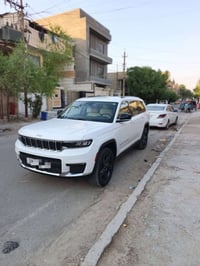 جيب 2022 فئة لمتد فول عدا الفتحة 7راكب كشنات منفصل VIP  ضررها مثل ما م...