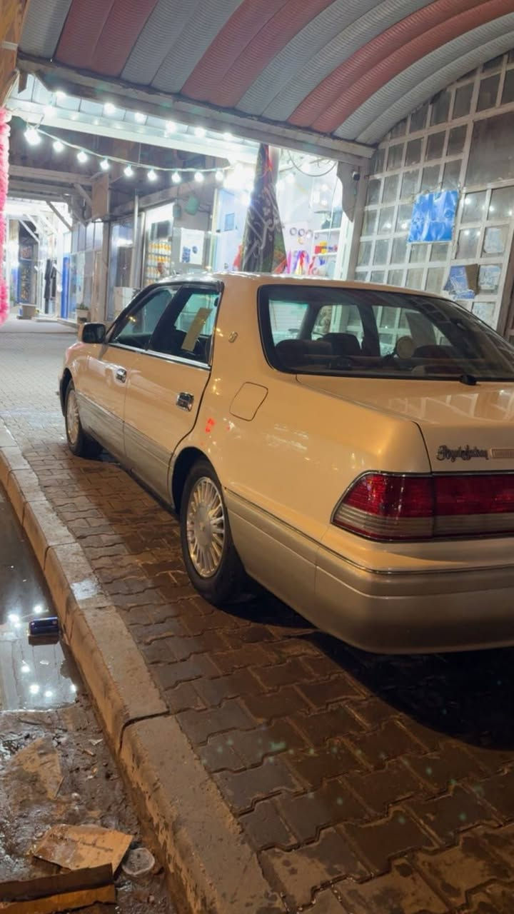 سلام عليكم راس ثور فلات سنوية وارقام نكليزي بسمي تحويل ثاني يوم هزة جديده سيارة تعمير جديد كفاله من ضربه قويه مسستم كفاله عامه من كص ونقل والاصوليات جاهزة من كلشي بيع ومراوس شاهينه أو ملكه  السعر 105  عنوان نجف هاتف ***********
