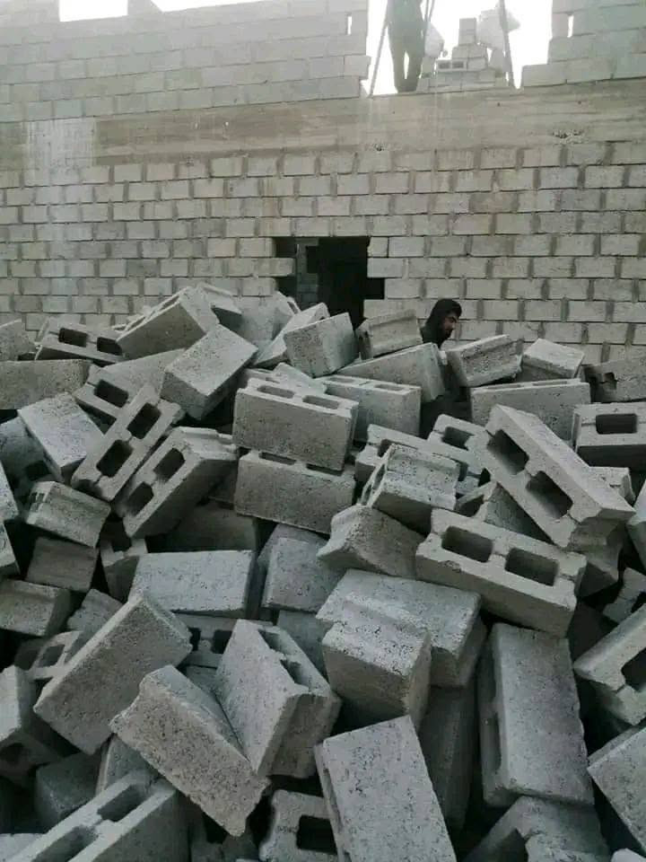 مقاول • خدمات إنشائية • أشغال بناء