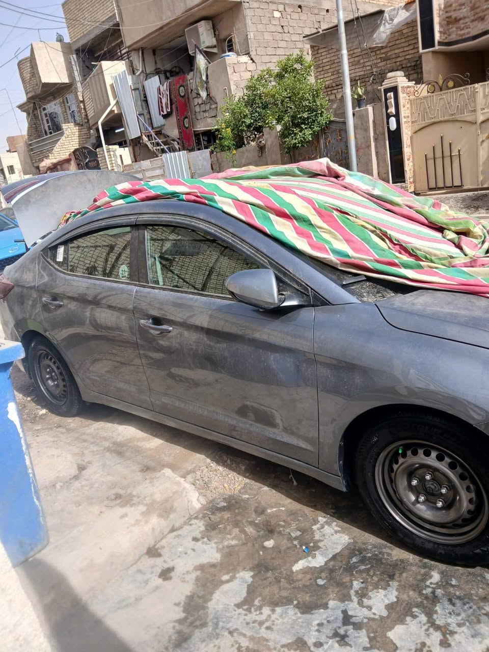 النترا 19 حادثه بنيد فقط سياره جديده دواخل جدد مكينه كير تبريد مكفولات سياره جديد سعر 120 مكان حله شراي اتصل ***********

نص مكتوب في الصور:
- BidCars - Your Best Car Broker bid.cars
- 3 / 10
- bid.cars/en/lot/1-381
- 2019 HYUNDAI ELANTRA, SE
- KMHD74LFXKU653503
- 1-38181861
- BidCars - Your Best Car Broker
- bid.cars
- bid.cars/en/lot/1-38184861 1 / 10 BidCars - Your Best Car Broker bid.cars