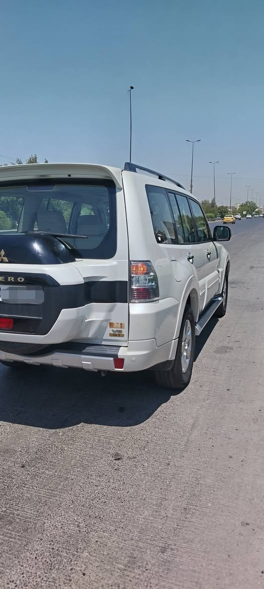 السلام عليكم
باجيرو حبتور علامات الذهبية كشنات رأس الارنب
ماشية 30 الف 
السيارة كفالة حتى من التكحيل شرط السونار 
موديل 2019 فول مواصفات ماعدة دمام 
كشنات جلد 
تبريد منفصل 3 قطع
12 ايرباك داير مداير حتى بالكشن
شاشة وكامرة اصلية
ويل حجم 18 
رادار امامي
داخل كلة صاج
كشنات كهرباء
فول تحكم ستيرن 3 جهات
مري شفط 
سويجات والعدة والسبير غير مستعمل
كشنات الخلفية غير مستعملة
مكينه 6 سلندر 3500
سستم صوت روك فورد 
فورويل دبل دفلوك
حساس خلفي 
حساس تايرات
ثلاجة بالجكمجة
السيارة مكفولة من الصبغ والبارد والشخط والتبديل ومن الفتح شرط
كير مكينة صدر تايرات كلهن وكالة 100‎%‎ 
رقم اربيل تحويل مباشر 
مكاني بغداد زيونة 
***********
215 ورقة وبيهة مجال
