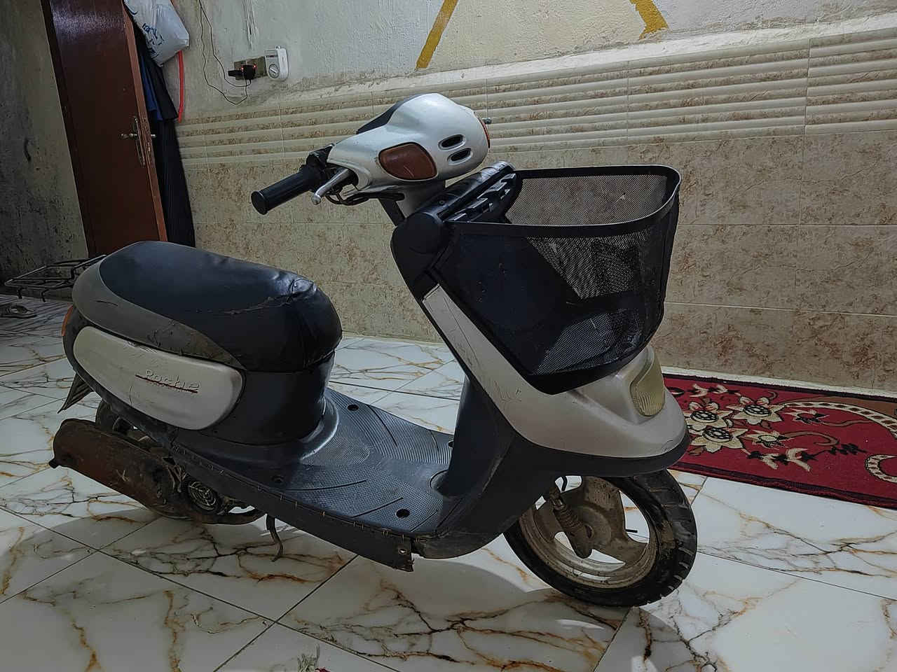 السعر 180 بيع مستعجل ***********
منغوالي للبيع موديل 3 مكينه ناعمه كير نضيف تأيرات جدد دراجه حلوه كلش كهربائيات شغاله كله المكان كربلاء اتصل
