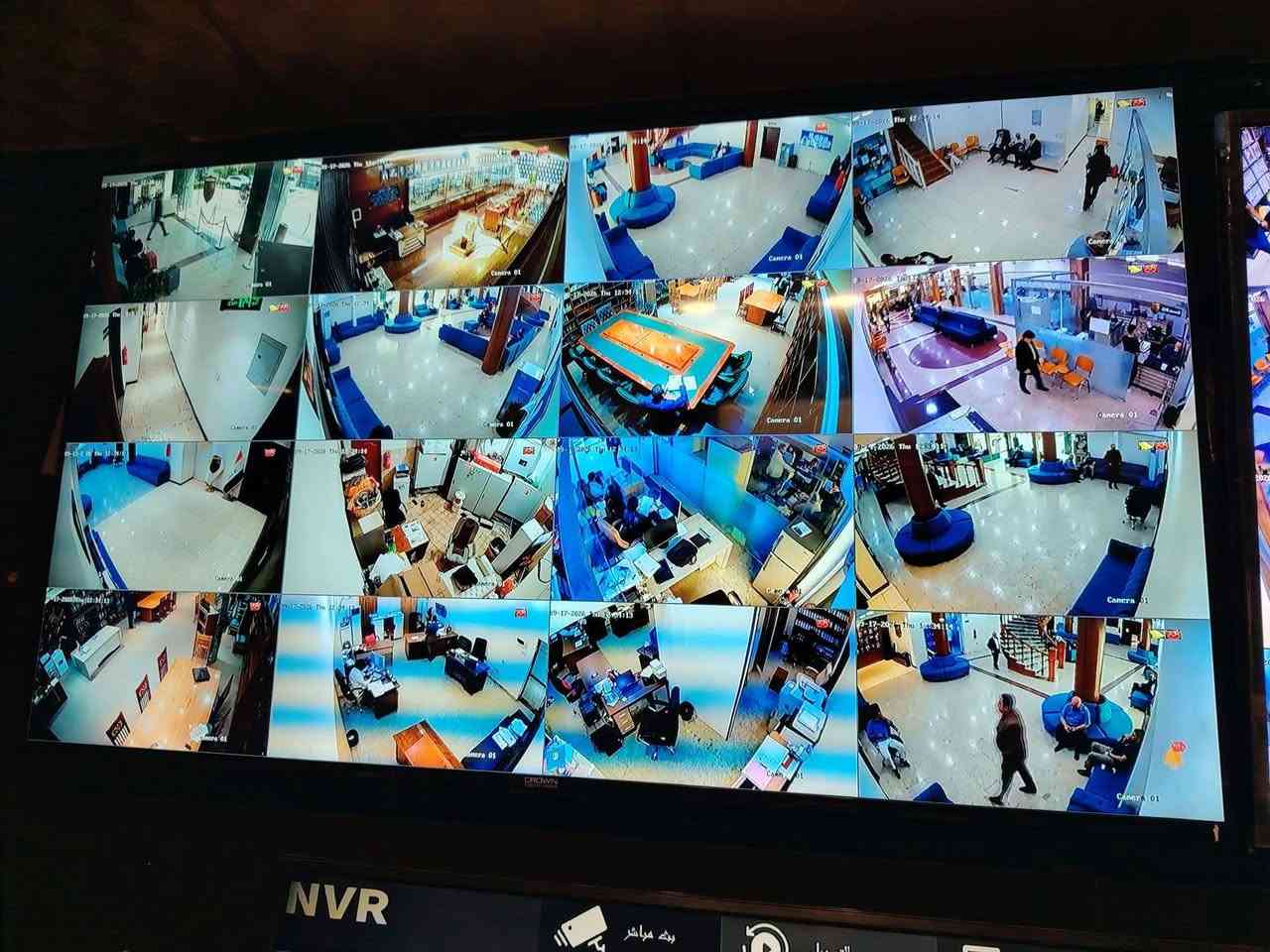 أمان مؤسستك يبدأ من هنا بلمسة هندسية احترافية! 
نفخر بإنجاز أحد أحدث مشاريعنا الضخمة: تنصيب وتشغيل 180 كاميرا مراقبة من HIKVISION في موقع متكامل، مجهزة بأحدث تقنيات الذكاء الاصطناعي.
​🛠️ لماذا تختار خدماتنا؟
​⚡ بنية تحتية متطورة: ربط النظام بالكامل عبر الكيبل الضوئي (Fiber Optic) لضمان سرعة نقل البيانات، دقة الصورة الفائقة، وعدم الانقطاع.
​🧠 حماية ذكية: استخدام تقنيات الذكاء الاصطناعي لتحليل الفيديو وتوفير أقصى درجات المراقبة.
​📐 تنفيذ هندسي دقيق: توزيع مدروس للكاميرات (الداخلية والخارجية) لتغطية كافة النقاط، مع ترتيب احترافي لكابينات السيرفرات (Racks).
​🖥️ تأسيس غرف المراقبة: تجهيز شاشات عرض تتيح لك متابعة كل شبر في موقعك بوضوح تام.
​سواء كنت تبحث عن تأمين (مؤسستك، بيتك، مكتبك، أو مكان عملك)، نحن نقدم لك الحلول الأمنية الأفضل والأكثر استقراراً.
​📞 للحجز والاستفسار والاطلاع على الموقع، اتصل بنا الآن:
م. علي: ***********
م.حمزه:***********

نص مكتوب في الصور:
- المهندس حمزة خبير أنظمة المراقبة والستلايت تجهيز وتنصيب كاميرات المراقبة (Dahua, Hikvision, etc) برمجة شاملة، ربط على الهاتف نصب وتعديل الستلايتات بأحدث الأجهزة برمجة رسيفرات وحلول الإشارة بغداد ***********