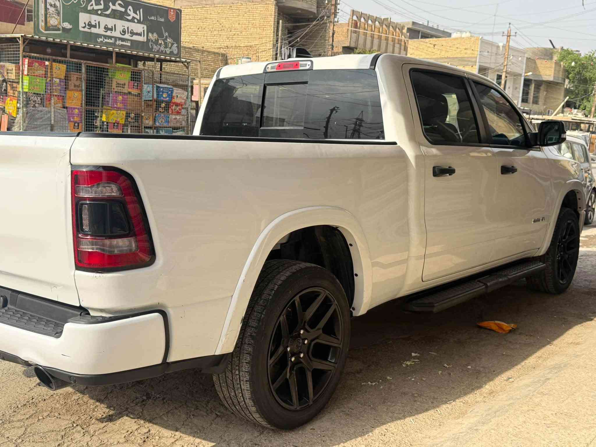دوج رام • ٢٠٢٢ • ٣٦٠٠