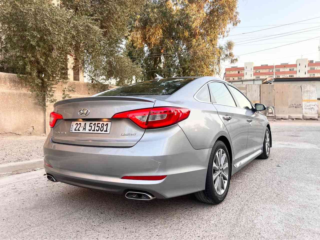 السلام عليكم ......
(( للبيع فقط للبيع فقط اقره المنشور قبل لتخابر واني حاضر  ))

(( سوناتا لمتدد LIMITED موديل 2017 فول مواصفات 1/1 السياره جديده بمعنى الكلمه ليبل واحد بدون تبديل وبدون ايرباك الايرباكات كله سليمه بسعر مناسب جدآ  113 ورقه ))

السياره رقم اربيل السنويه جديده لغاية 2030 هزه جديده والتحويل والوكاله مضمون  100‎%‎ والسياره جديده بمعنى الكلمه ومرقمه وجاهزه من كل النواحي السياره ........

لون سلفر  كلش حلوه السياره بلاديه بيه شبر بالجاملغ وشويه بالبنيد شبر بالجاملغ الخلفي بدون دواخل الشواصي واللغود مكفولات وبدون ايرباك  السياره ماشيه 91 فقط وبالخير عالياخذه 💐💐💐💐

مواصفاته :-
فتحه ( سلايت )
4 بصمات بالابواب وبصمه تشغيل وبصمه صندوق 
بردات خلفيه بالابواب بلاديه 
شاشه كبيره 
قطعتين تبريد 
نقطه عمياء ( رادار جانبي )
داخل صاح بلادي 
داخل جلد جديد لوك  
محرك بلادي 2400 المرغوب مكفول من كلشي
رادار جانبي ( نقطه عمياء ) 
تحكمات بالكشنات الاماميه ( السايق والصدر )
كشنات خزن 
كاميرا بلاديه خلفيه دواره
شاحن وايرلس
سماعات انفينيتي 
تحديد مسار 
توقف ذاتي 
شاشه ترحيب 
كشنات تدفئه وتبريد مالت السايق والصدر
كشنات كهرباء مالت السايق والصدر 
كشنات الخلفيه تدفئه 
الصندوق حساس اوتماتيك
لدات اماميه 
لدات خلفيه 
اشاير بالمري 
المري قلاب عالبگ
ويل كب بلادي شكل الجديد 
لايتات زنون 
نظام ايكو لتقليل وقود السياره ونظام سبورت ونظام عادي
ABS
تبريد ثلج 
داخل السياره جديد 
تخم تاير جديد 
تحكم استيرن جهتين
گير اوتماتيك وعادي.
وبعد بيه هوايه مواصفات مذاكره 
السياره  جاهزه مابيه اي نقص.....
السياره موجوده بغداد– المشتل–شارع المطبگ ......

رقم الموبايل

***********

السعر 113 ورقه مناسبه جدآ السياره لمتدد فوول موصفات 1/1 السياره جديده بمعنى الكلمه للتذكير بدون ايرباك وبدون تبديل 

اخوان الشراي يخابر مموجود بالخاص اي استفسار اتصل وتدلل 💐💐💐💐.....
تعليقك يعكس اخلاقك . بغداد, العراق
