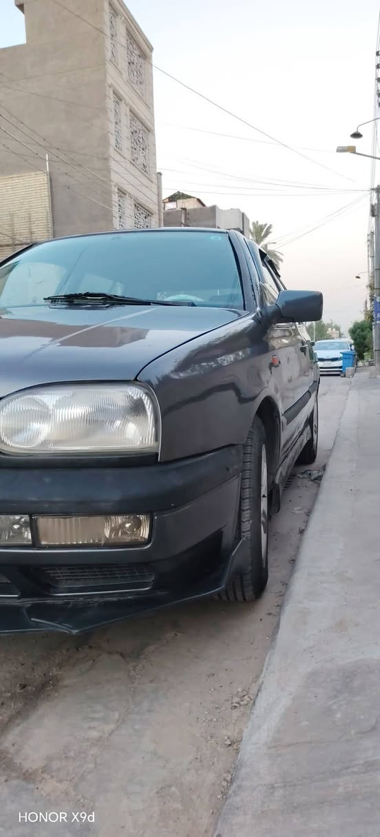السلام عليكم كولف موديل 92 محرك 1800 دوش كير اوتماتيك تبريد شغال سياره جاهزه رقم انكليزي بغداد سنويه لحد 2030 باسمي تحويل ثاني يوم 40 وبيها مجال 
***********

نص مكتوب في الصور:
- HONOR X9d