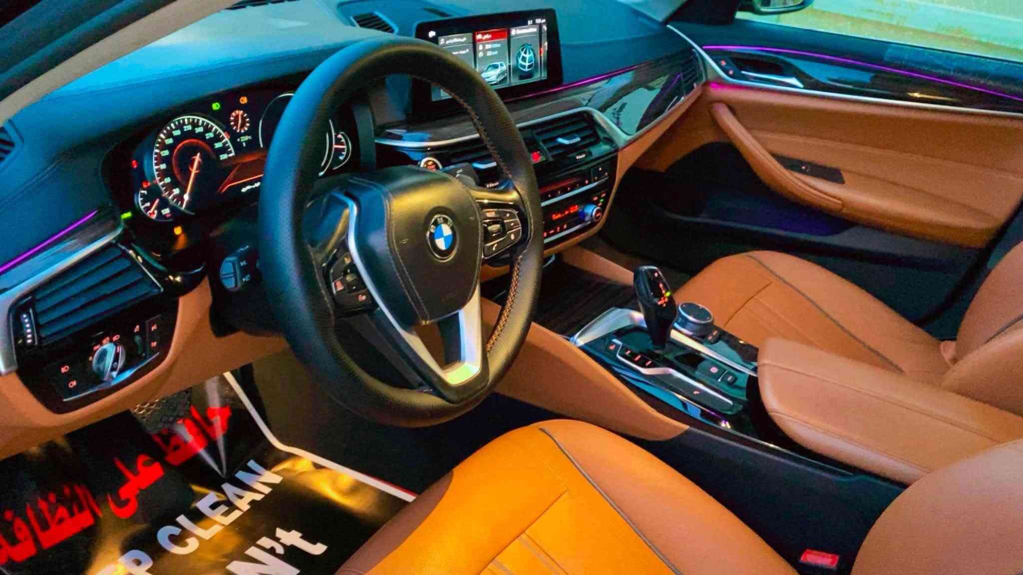 بيع فقط

السلام عليكم BMW حجم 530 لكجري  وكالة خليجي مديل 2017 فول مواصفات 
 فتحت سقف 
اناره داخليه 12 لون 
رادار وحساسات خلفيه واماميه
 مري شفط 
اطفاء اوتو بالازدحام 
هاند بريك بصمه 
قيادة 3 انظمه
شفتات تربترونك 
ماوس تحكمات  
بردات 
شاشه لمس وتقلب وترفع الصوت بالاشاره 
تحكمات استيرن فول 
انارة ترحيب 
كراسي جلد وكهرباء 
لايت عدسات ولد نهاري 
نظام تشغيل البصمه 
هواي مواصفات 
بيها وماكو لا كلوب ولاعطل ولامسج     

السياره صارت بيها طخه رجع عليها ابو بيكم وهيه واكفه وضربها خشم البنيد فقط انصبغ على كد الطخه مبين الصبغ  بدون داخل وصورة الضربه عندي وبيها سونارات 2  
وبيها بارد بالهلال مال جاملق الخلفي ممبين 

مبيها كل نقص  السياره ميحتاج لها غير صبغ الدعاميه الاماميه فقط لن مشخطه 

رقم اربيل السياره شرط تراي ل اربيل 

مكانها بغداد السيديه 

سعرها (((((((((((((((((((((.   225       )))))))))))

للاستفسار متواجد عام ووتساب *********** ابو يوسف
