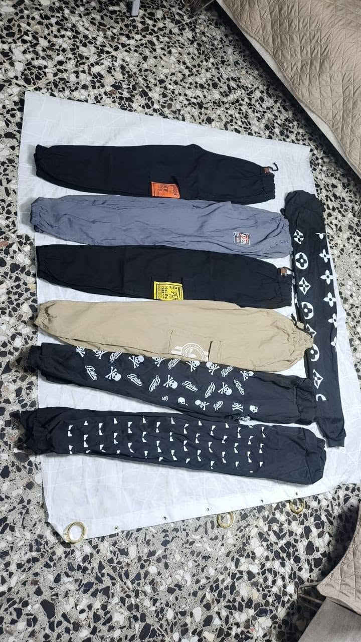 شلعه 300قطعه على 1500
بغداد***********
