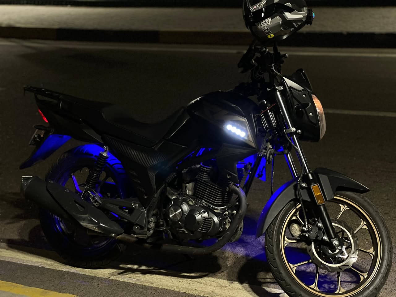 سلام عليكم دراجه RK 200CC موديل 2025 رقم اربيل سنويه بسم الشركه ارقام انكليزي بيع او مراوس ب دايوان حسب النضافه مكاني بغداد مدينه الصدر الدراجه مكفوله كير و مكينه و شواصي و كفرات كلها شركه ماشيه ٤٠ الف تواصل واتساب او رقم فيس ما متواجد
رقمي ***********
