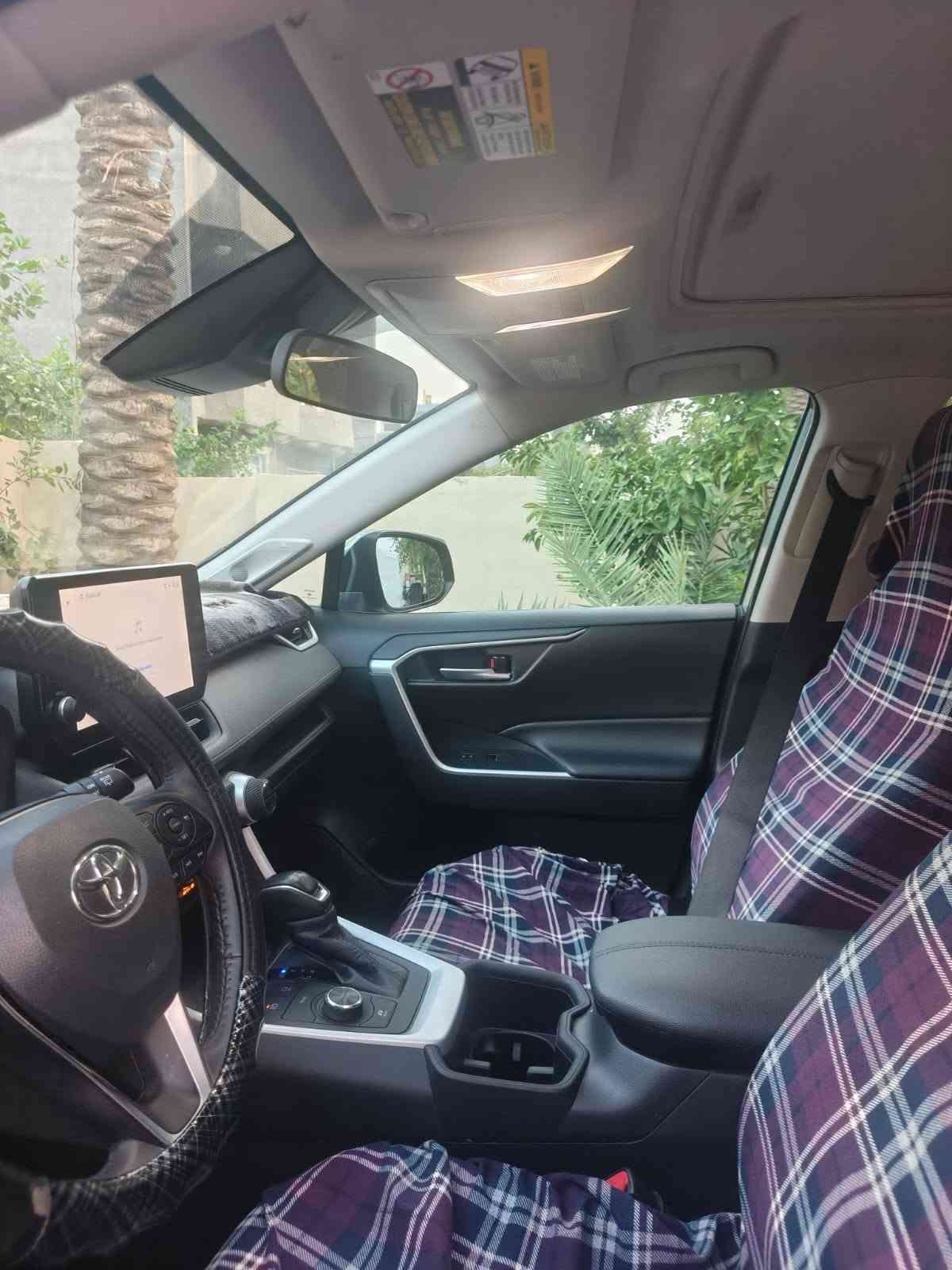راف فور هايبرد • ٢٠٢٣ • بدون صبغ