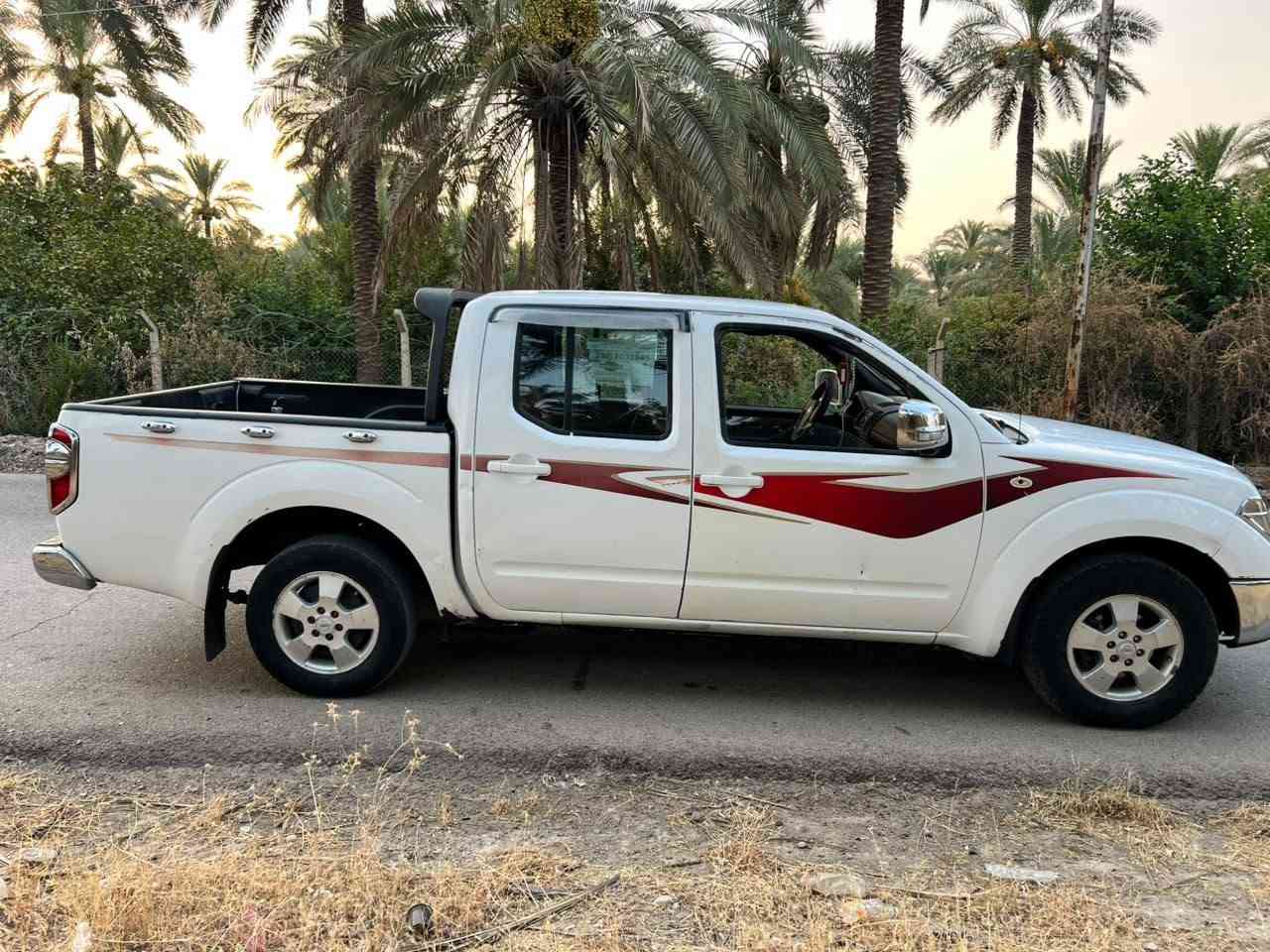 السلام عليكم نيسان نافارا 2009 للبيع رقم بغداد باسمي بيها باب مبدل وباب مصبوغ فقط مكينه جديده مكان السياره صلاح الدين بلد السعر ٩٠ وبيها مجال للستفسار ***********

