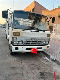 نيسان ديزل • ١٩٩٣ • بدون زنجار