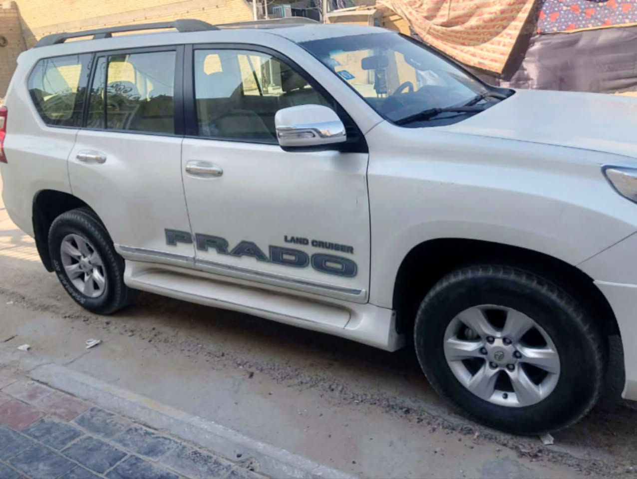***********

نص مكتوب في الصور:
- مركز AMG لتدقيق السيارات بالسنو، وقام البدين، بواش خمس، الصبغ البارد، التعديل الدوني *********** *********** حدوثي صبح تبديل بارد ملاحظة تكلي كامل مسؤوليتنا بعد الفحص وتسليم التقرير إلى الزيون الجانب العلوي: يوجد جراد + بارد