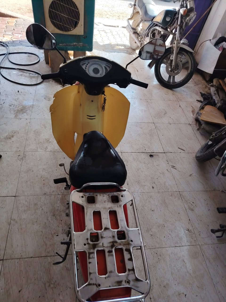 للبيع سرفيز المكينه صافيه شغال سلف السعر ٣٧٥ الاتصال ***********
