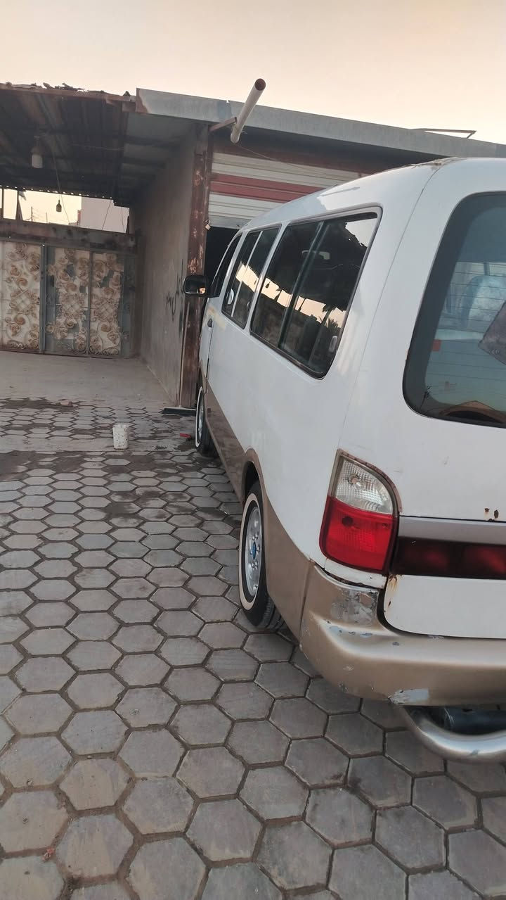 سلام عليكم كية بريجو مديل 97 سنوية 31 مصفرة هية ومرور مكينة كير شرط  3 شواصي كفالة بس مال العبري معمر كهربايات كلهة شغالة تخم تاير ستوني شادة حدادية غرفتهة تخبل  زينة سلف دينمة باتري راديتر كلة جديد سيارة جاهزة مناقصة شي بس الدعامية عنواني نجف كوفة 
التواصل ***********/***********
السعر 60 وبيهة مجال
