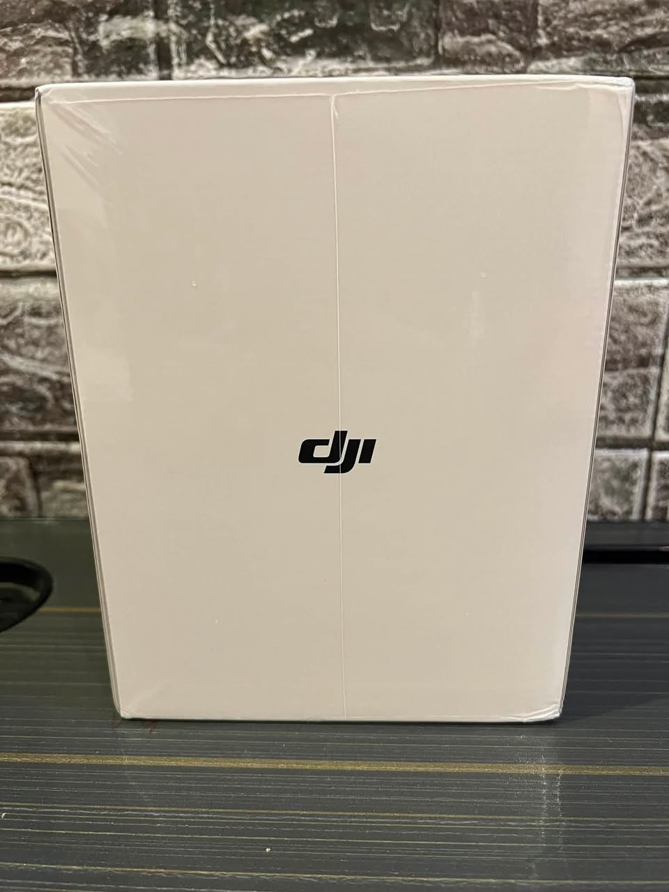 السلام عليكم درون dji4k miniكبس شركة جديده لوك بعدهي بتراب الشركة ما شامه الهوى  للبيع تواصل خاص او على الواتساب***********
