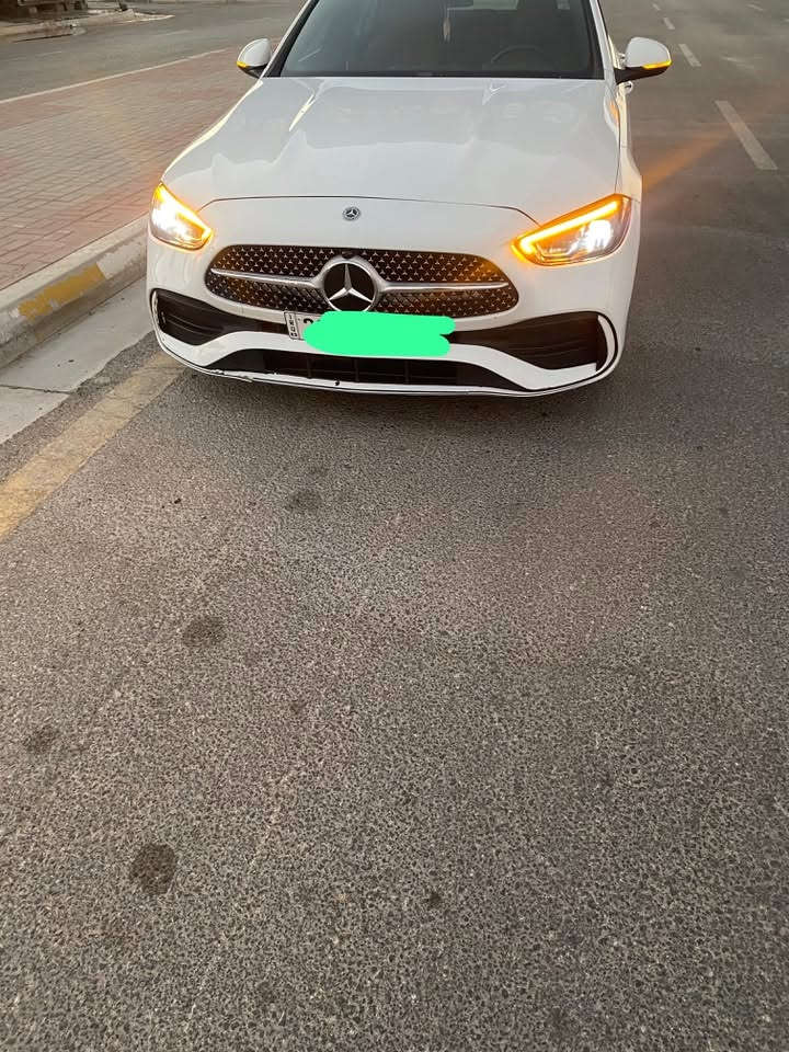 مرسيدس سي ٣٠٠ فول
خمس كامرات ٣٦٠ درجه 

.     موديل2025 

• بانورما فتحه 

• مقاعد جلد  عسلي مع تحكم كهربائي و اوتو سيت والداخل نشرة ضوئيه 64 لون

كشن تدفئه تبريد وخزن ميموري 

  . خمس بصمات 

.    رادارات ٣٦٠ درجه 

• شاشة وسطية كبيرة مع نظام ملاحة

• الدشبول مطعم بالخشب الصاج و نظام صوت Burmester فاخر

• أنظمة أمان متقدمة (تنبيه الخروج عن المسار، مثبت سرعة راداري، مكابح طوارئ)

ماشيه ١٥ كم 
رقم اربيل مع كارت تظليل 

السعر31000 دولار وبيه مجال  

***********
