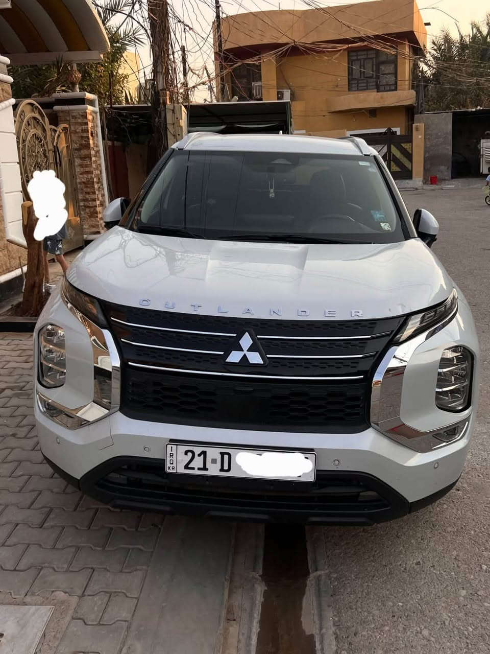 -
ميتسوبيشي اوتلاندر موديل : 2022

عداد المسافة : 80 الف

حجم المحرك : 2.5L ( 4,سلندر )

 ملاحظة السيارة :   ✅ واحد جاملغ تبديل بلادي ✅

بدون دواخل بدون ارباكات

المواصفات : SEL
-
فـــول مـــواصـــفات /

 ما عده فتحة السقف 

 بصمة ابـــواب 

بصمة تشـــغـــيل 

شـــاشـــة كبير 

شحن وايـــرليـــس

‎كاميرا °360

‎كاميرا امامي 

‎كاميرا جانبي

‎كاميرا خلفي

هاند بريك بصمة

اوتو ستارات (𝐀𝐔𝐓𝐎 𝐒𝐓𝐀𝐑𝐓)

اوتو ستوب (𝐀𝐔𝐓𝐎  𝐒𝐓𝐎𝐏)

رادار امامي (تحديد مسار)

رادار جانبي  (نقاط عمياء)

رادار خلفي (التحذير من الاصطدام)

حساسات امامي

حساسات جانبي 

حساسات خلفي 

نظام (𝐄𝐂𝐎)

نظام (𝐍𝐎𝐑𝐌𝐀𝐋) 

نظام (𝐓𝐀𝐑𝐌𝐀𝐂)

نظام (𝐆𝐑𝐀𝐕𝐄𝐋)

نظام (𝐒𝐇𝐖𝐎)

كشنات جلد بقلاوه 

كشنات كهربائي

كشنات هیتر

تحكمات استيرن 
 
صندوق شفط كهربائي 

لايتات (𝐋𝐄𝐃) ليد عدسة زينون بلادي

بلاجيكتور (𝐋𝐄𝐃) ليد بلادي

بكلايتات (𝐋𝐄𝐃) ليد بلادي

ويل كروم 

بعد هواية مواصفات…

‏‎السعر 190 وبيها مجال 

‏  

☎️***********

☎️***********

‏‎عنوان📍ديالى -بعقوبه

