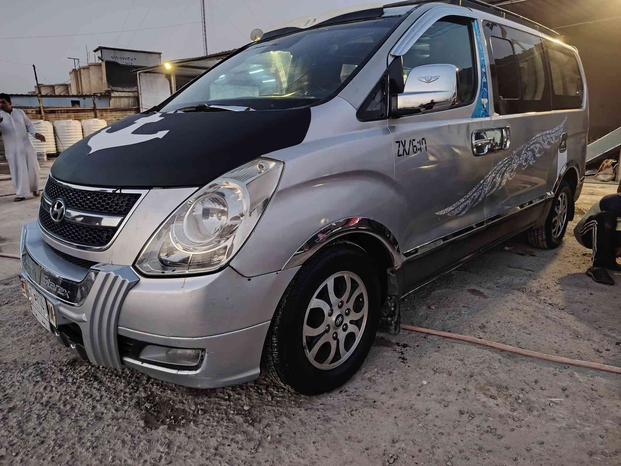 يالله شباب السلام عليكم ورحمة الله وبركاتة       ستاركس مفتوح مديل)(9)   رقم واسط سياره بيهاا صبغ جوملغ خلفي وباب سلايت نص بي بدون ضربه والباقي مكفول من المكينه والكير والحداديه تحويل مباشر السعر 105وبيهاا مجال للشراي العنوان بابل ***********اتصل ومايكون خاطرك اله طيب
