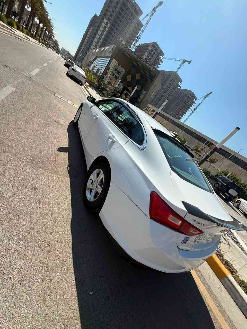 السلام عليكم ورحمة الله وبركاته
ماليبو lt 2022 رقم بغداد سياره حلوه وجاهزه وجديده 
وارد امريكي صور الحادث داخل المنشور بجم كبس جاملغات  فقط وبلعراق صبغ باب السائق   
كير مكينه صدر على وضع الشركه 
مواصفات ( بصمه / تشغيل عن بعد / كشن كهرباء / اوتو ستوب / تبريد قطعتين / شاشه جبيره ) ماشيه ٥٠ الف 
رقم بغداد باسمي 
مكاني بغداد العامريه 
السعر :- ١١٥ وبي مجال 
للاستفسار :- ***********
