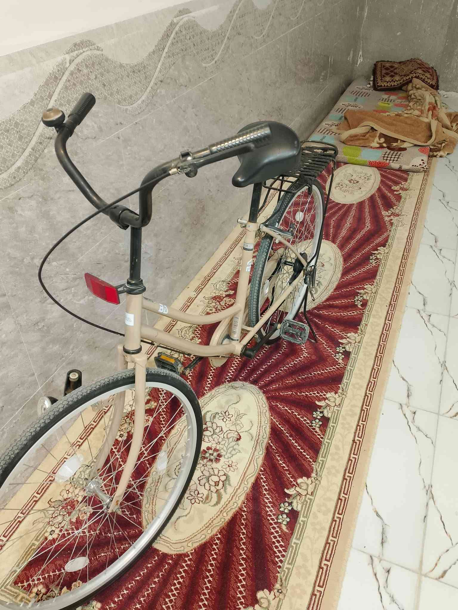 سلام عليكم باسكل للبيع مكان ديوانية مركز باسكل كفلاة سعر 130 وبي مجال قليل يعني حك جية راسلني خاص صورة ما واضحة والله الباسكل احلة من صورة تجي وتشوفة علق وآني أرد عليك باسكل نضيف رقمي *********** اتصل وبي وتساب
