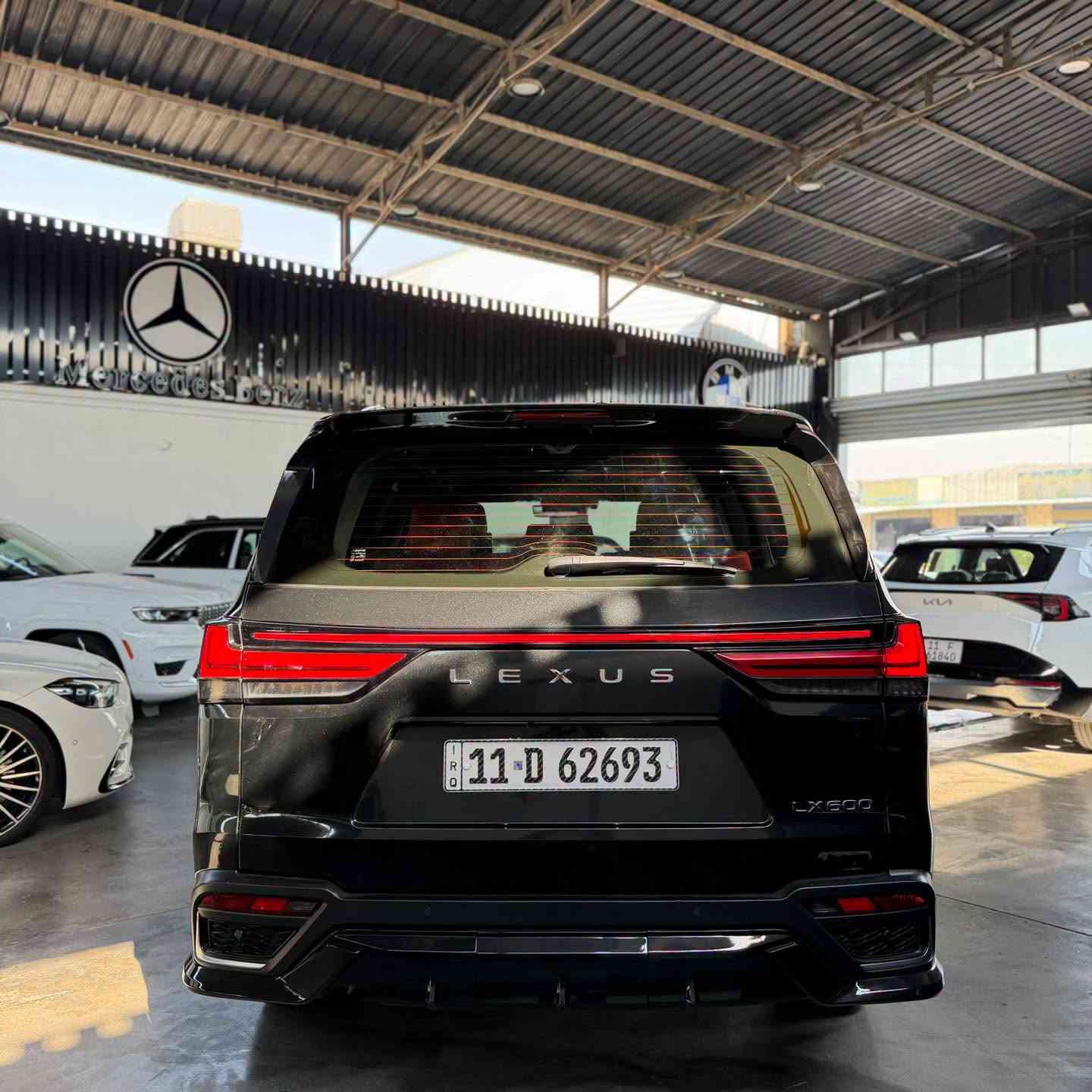 🚙🔥 لكزس 2023 F Sport 🔥

فخامة يابانية بطابع رياضي وحضور يفرض نفسه على الطريق 👑✨

✅ موديل 2023
✅ فئة F Sport
✅ ماشية 45,000 كم
✅ مكفولة كفالة عامة
✅ حالة ممتازة ومواصفات مميزة
✅ جاهزة للتسليم

✨ سيارة تجمع بين الأداء الرياضي، الراحة، والفخامة المعروفة من لكزس.

📍 متوفرة لدى شركة علي الشيباني لتجارة السيارات
بغداد – الكاظمية – جكوك قرب مرور الكاظمية

📞 للاستفسار والحجز:
***********-***********

🔥 فئة F Sport + كفالة عامة… فرصة مميزة لعشاق لكزس!

#لكزس #Lexus #FSport #Lexus2023 #سيارات_فخمة #سيارات_العراق #بغداد #علي_الشيباني
