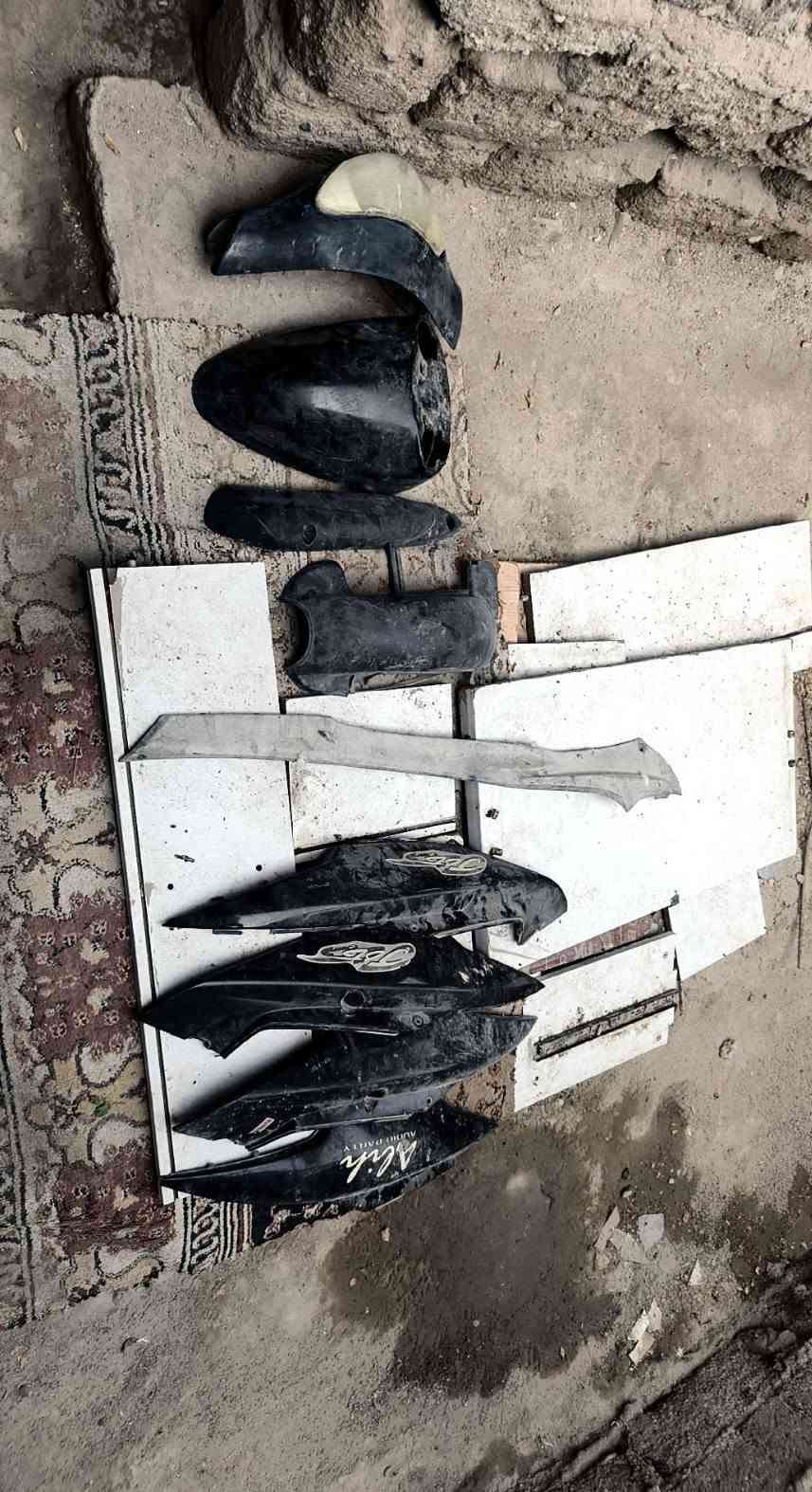 ماكس منغولي • ماكس عدلة • ويل خلفي