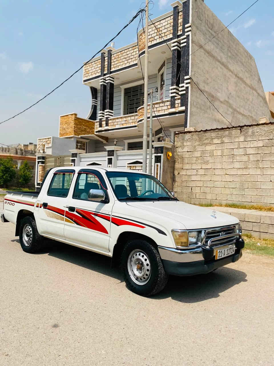 السلام عليكم بيكم ياباني  موديل 2001 شواصي بلاد سيارة بلادية كفالة عامة محركً 2700 سيارة باسمنا  سنويةً لل 30  رقم سليمانية كير ومكينة كفالة عامة كير اوتماتيك سيارة جديدة خير من الله تبريد ثلج  السعر 110 وبيها مجال المكان ديالى المقدادية ***********
