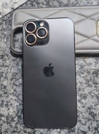 ايفون 13 برو ماكس • ٢٥٦ • بطارية ٩٢