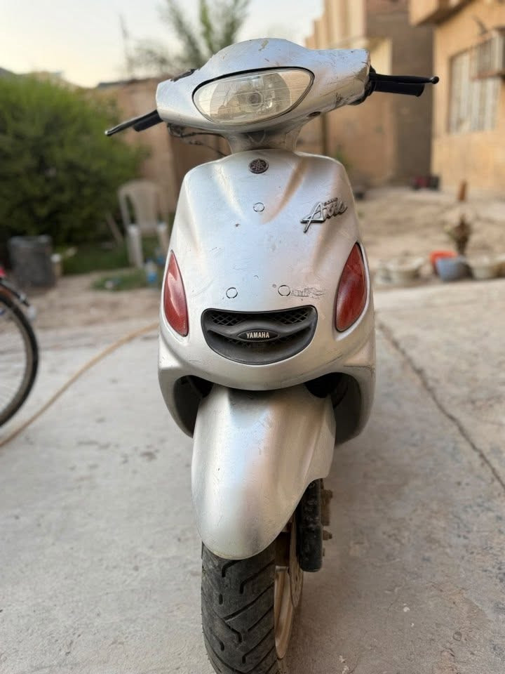 سلام عليكم دراجه لكزز للبيع 
ما مفتوحه السعر 300 وبيه مجال لليشتري 
المكان حله شارع 80 كربله 
***********
الاتصال  عل هذه الرقم
