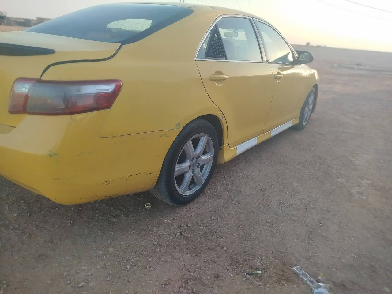 كامري موديل 8 وارد مريكي حادث جاملق خلفي شواصي مكفوله
تبريد ،🥶 ثلاجه تفعه شقاله 
عليه دامه عامه 
نوزلات بلكات صدر 70 بل 100 
تايرات جدد
5 ويل كب
منضومت قاز جديده 
سياره مال تكسي 
بيع فقط ماراوس
سعر 58 ورقه 
رقم هاتف ***********
