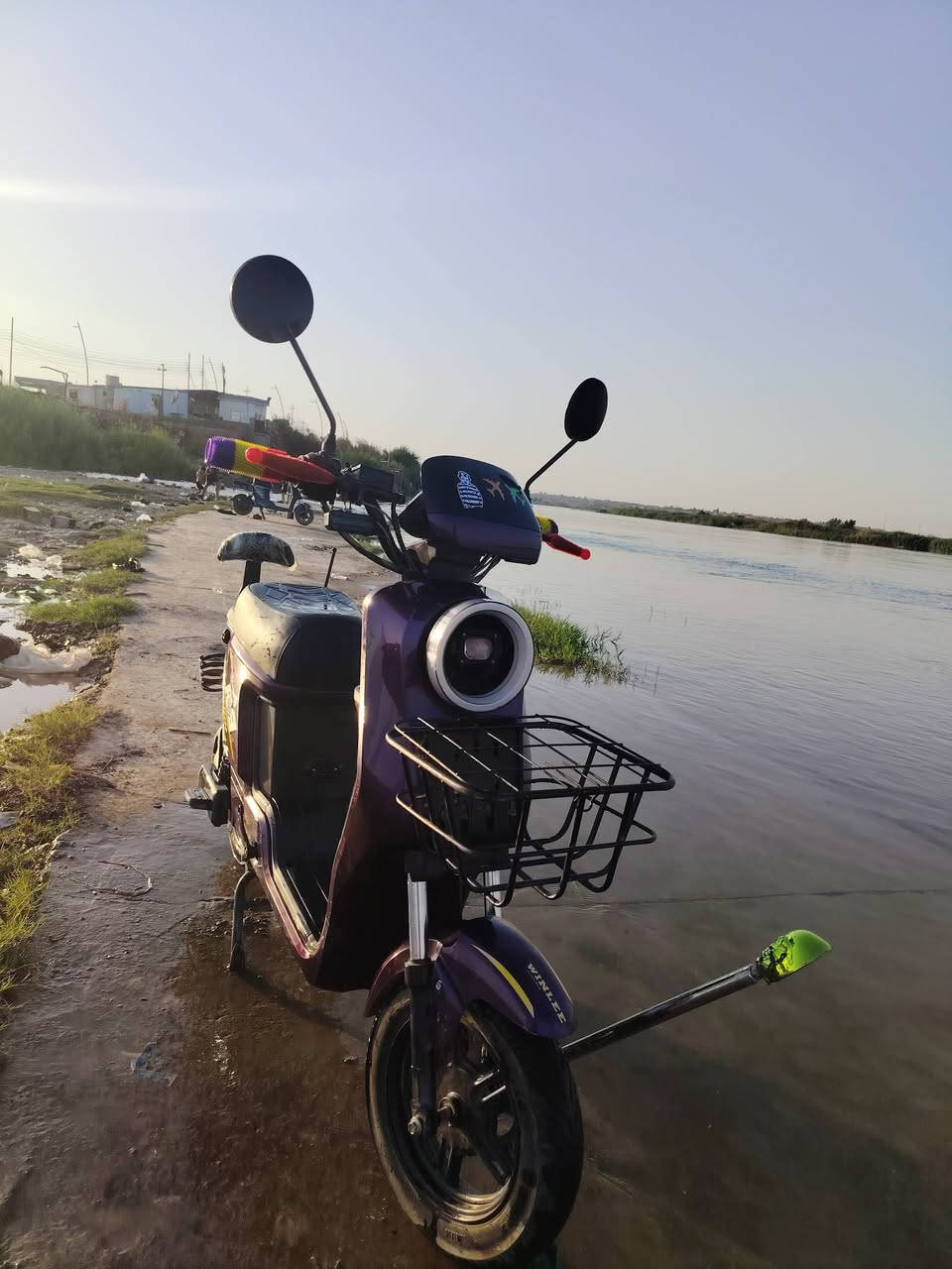 السلام عليكم ورحمة الله وبركاته
ماطور شحن 2026 R9
أغراضه كاملة وياه
المواصفات
بطارية 32  امبير 
نظام رجوع R
السرعة 109
نظام الشحن 
منفذ شحن موبايل
.الضوء علي ناصي
كل النشرات شغالات
ضد المي
الكير 4 تبديلات
السعر /490وبي مجال قليل 
شراي يتصل ***********
