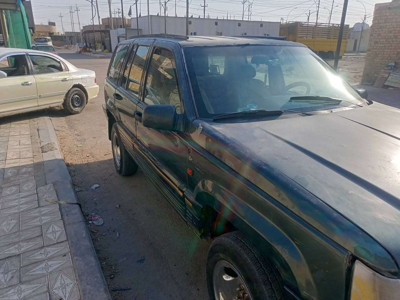 سلام عليكم جيب شيروكي موديل 94
سياره جاهزه مكينه وكير حداديه كهربائيات 

مكان ناصريه سعر 30 وبيه مجال 

***********
