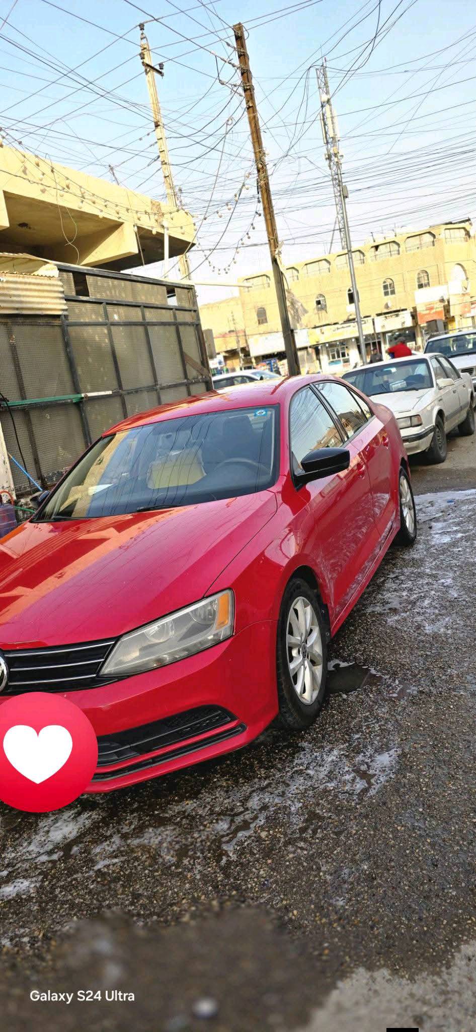 🔥 للبيع فولكسفاغن جيتا ألماني 2015 🔥

🚘 محرك 1.8 TSI تيربو
⚙️ أوتوماتيك 6 سرعات Tiptronic
💪 170 حصان
❤️ اللون أحمر
📏 ماشية 132 ألف كم

✨ المواصفات والتجهيزات:
• كشنات نص جلد ونص قماش
• بصمة / تشغيل زر
• تدفئة بالكشنات 🔥
• السيارة محافظة ونظيفة

🎨 صبغ قطعة وحدة فقط — جامة خلفية جهة السائق

💰 السعر: 110رقة
🤝 قابل للتفاوض للجادين

📍 الفحص على حساب المشتري، والجاد يتفضل يشوف السيارة ويفحصها.
📩 للتواصل: خاص
هلا عزيزي، تگلي السيارة شنو مواصفتها بالضبط؟ يعني Jetta SE لو SEL لو شي ثاني، وشنو نوع الدبل/الستيرنگ/الشاشه إذا موجود؟: 
SE
وين مكان السيارة هسه؟ بأي محافظة/منطقة حتى الزبون يعرف وين يجي يفحصها؟: 
بغداد  الشعب 
الملكية والأوراق شلونها؟ السيارة باسمك لو عليها تحويل، وبيها أي إشكال بالتسجيل أو السنوية؟: 
بسمي تحويل مباشر 
المكينة والگير شكد وضعهم؟ أكو أي ملاحظات مثل تهريب، رجّة، حرارة، أو تبديل/تصليح سابق؟: 
جيد جداً 
التواير، البطارية، والمكابح شنو حالتهن؟ وأكو شي يحتاج صرف قريب أو كله جاهز يمشي؟: 
جاهزة