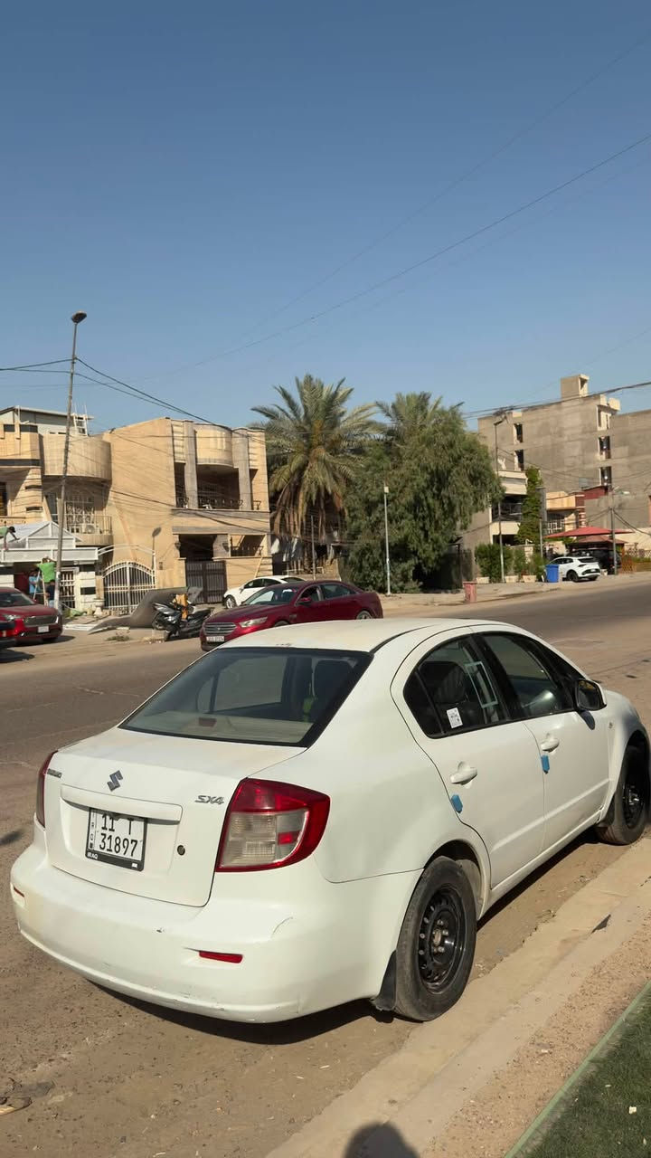 يعاد النشر بسبب الوعود الكاذبة 
ً
ً
سيارة سوزوكي sx4 ياباني موديل 2014 
السعر 55$ 
سنويه جديده ب اسمي مكاني بغداد /الثعالبه

‭***********‬

