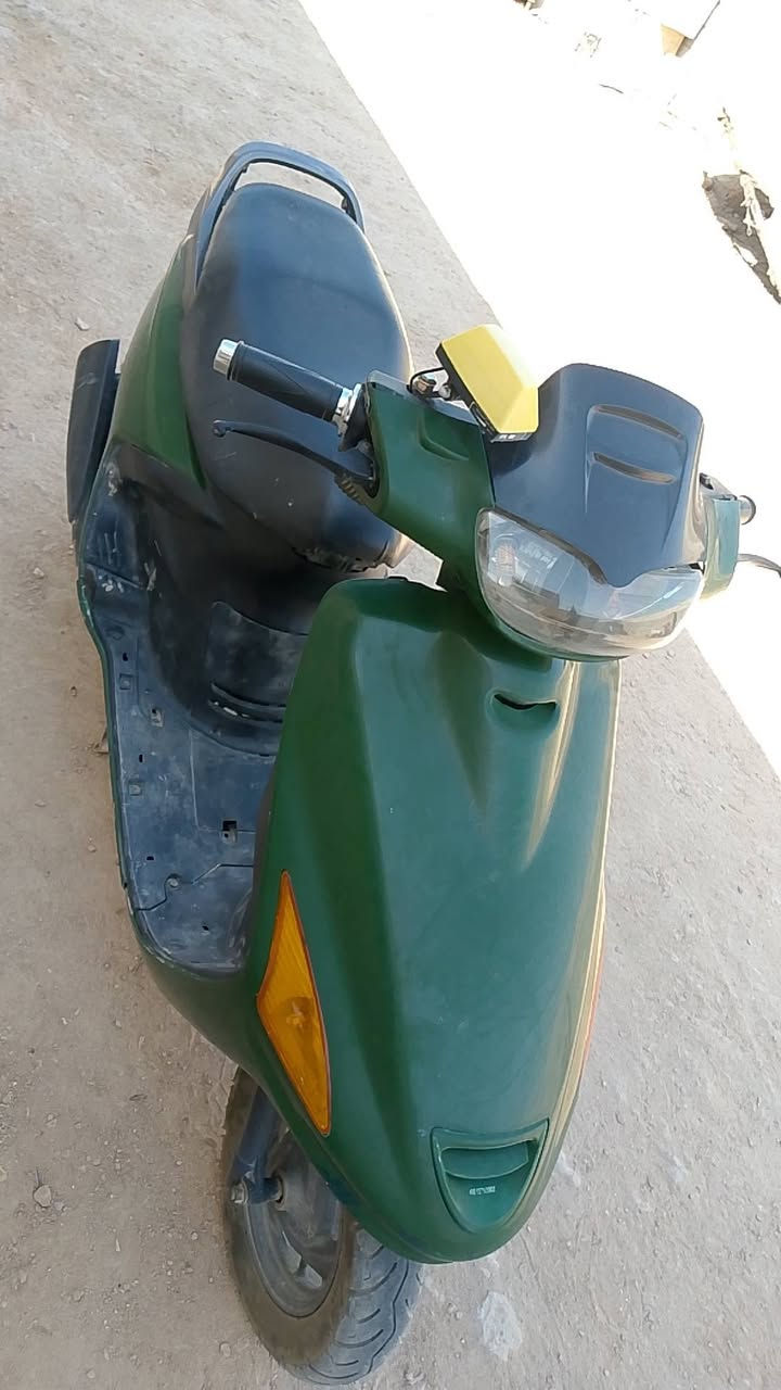 دراجه فراشه للبيع نكره سلف كلشي شغال بيه 👌 دراجه نضيفه وحلوه نضافه فول نكره سلف دراجه مبدل بيه بس زنجيل سعره 450 وبيه مجال شراي هذا رقمي *********** والخاص مفتوح

