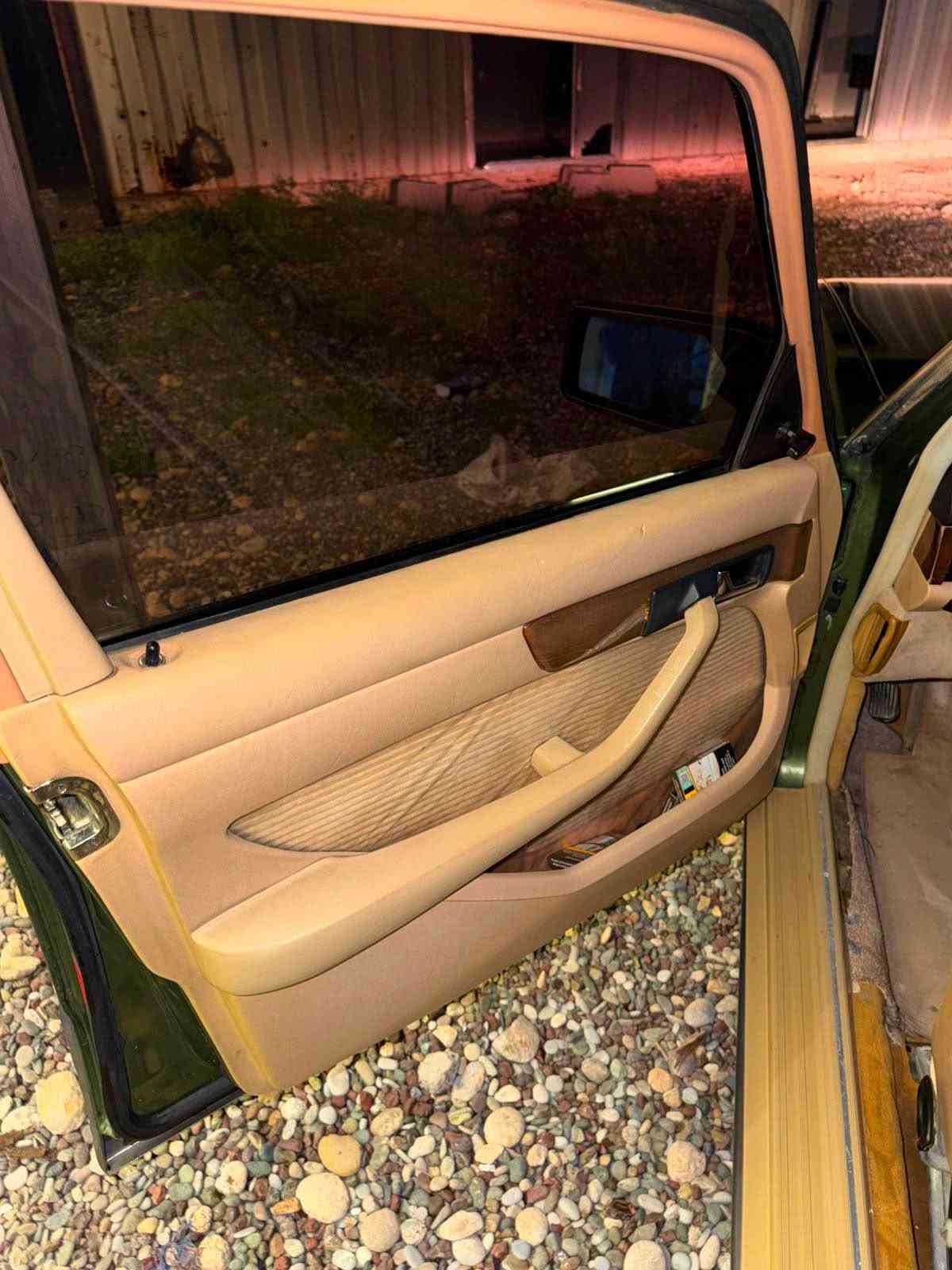 Mercedes Benz 280S 1983
موديل 1983 الماني دخول جديد
بنزين محرك كير بيلاد برغي مامفتوح داخل وخارج سيارة بيلاد على وضع الشركه
رقم اربيل
مكان *********** الرمادي, الأنبار
