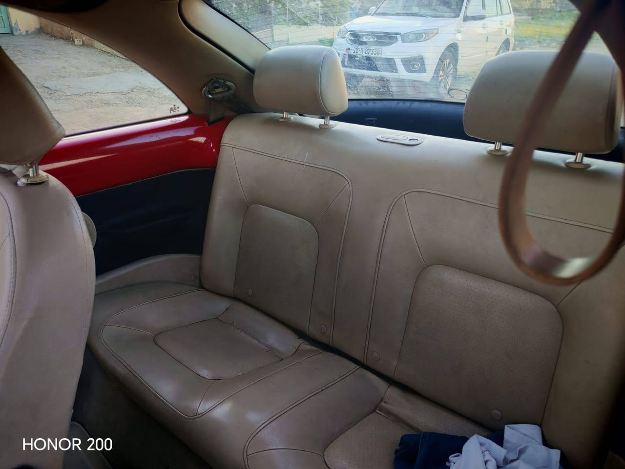 *🚗 للبيع او مراوس سيارة فولكس واكن بيتل 

*بيتل 2008 للبيع* 
- اللون: احمر 
- 5 سلندر | گير عادي 
- رقم بغداد
- المكان: الحلة
- السعر: 60$ وبي مجال
- الاتصال: ***********
