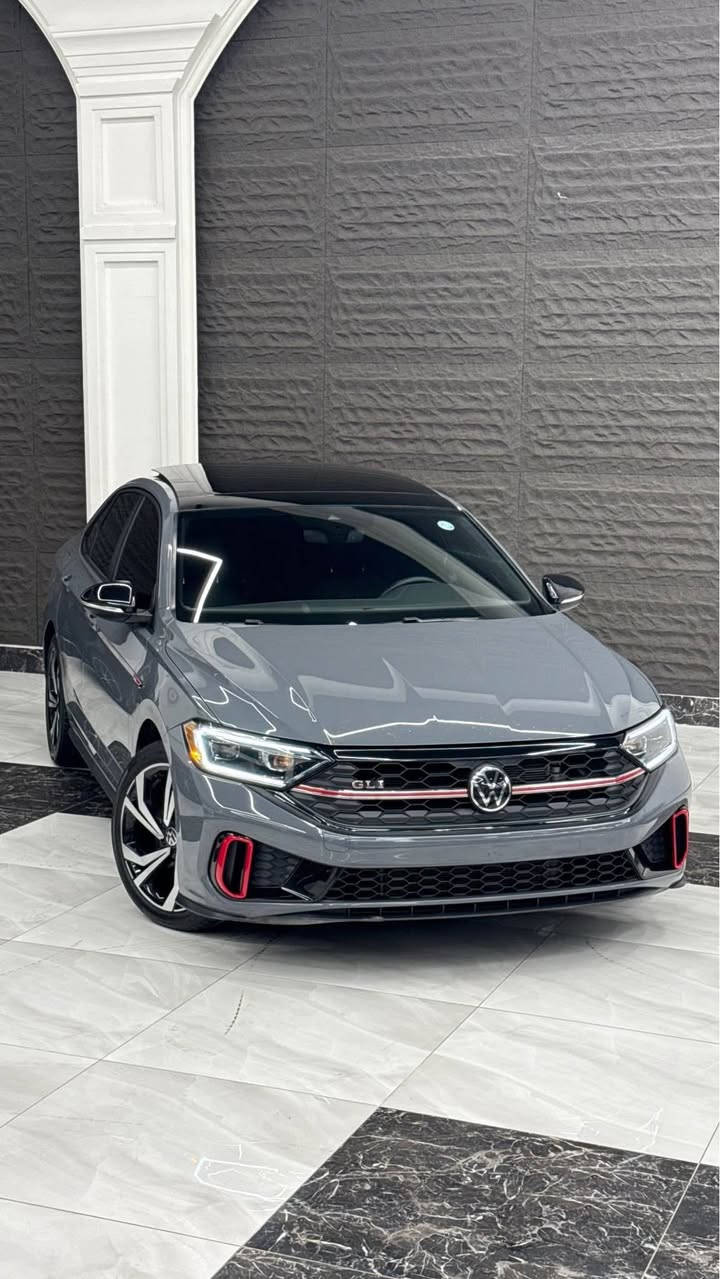 Jetta
GLI
Autobahn S
Full full muwasafat
2024
Chimantoyi
22.000mile royiya
Bas qapaghi sanduqi sbugha
Be zhure w be airbag
***********
———————————————
جيتا 
جي ال اي
اوتوبان اس
فول فول مواصفات 
٢٠٢٤
سمنتي
٢٢.٠٠٠ميل ماشية
بس جنطة سبغ
بدون دواخل بدون ايرباك
*********** أربيل, العراق
