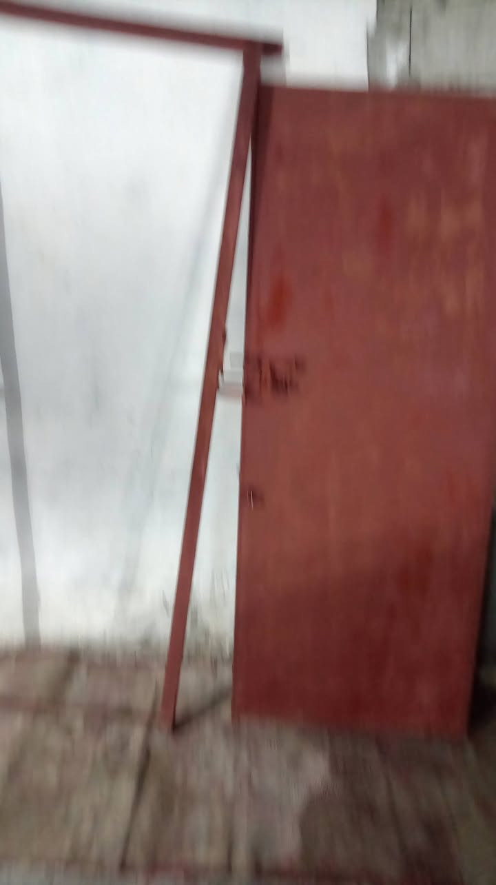 باب • للبيع