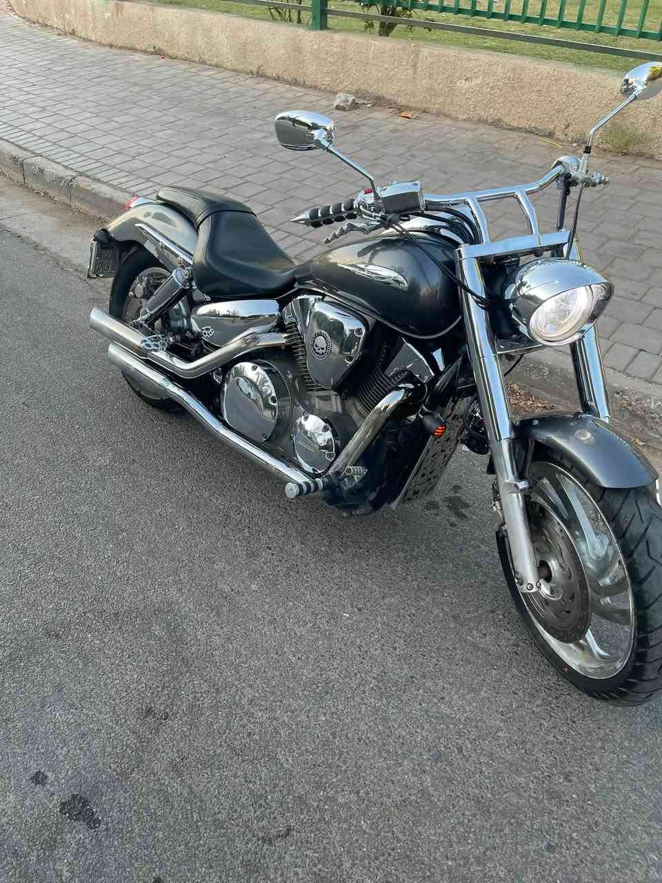 سلام عليكم من رخصت صاحب الاكروب 🙏

هوندا Vtx 1300 دراجه مكفوله من كلشي كله على وضع الشركه ماشيه 27kرقم بغداد إنكليزي بسمي شرط التحويل مديل 2006مكاني بغداد السعر خاص او اتصال ***********
